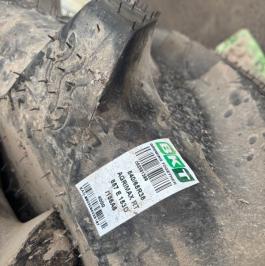 Jeu de pneus neuf BKT Agrimax - (420/70 R28 et 540/65 R38) Jeu de pneus neuf BKT Agrimax - (420/70 R28 et 540/65 R38)